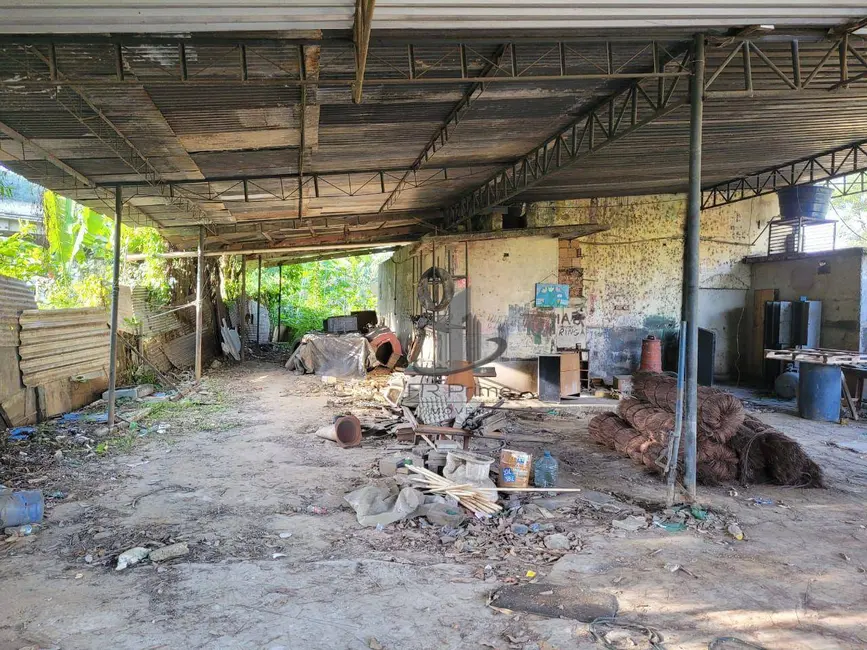 Loja à venda, 200m2 em Jardim Primavera, Barra Mansa - RJ - imagem 6 Foto 6 de Loja à venda, 200m2 em Jardim Primavera, Barra Mansa - RJ