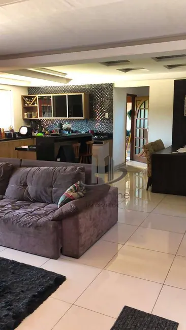 Casa com 3 quartos à venda, 620m2 em Ano Bom, Barra Mansa - RJ - imagem 9 Foto 9 de Casa com 3 quartos à venda, 620m2 em Ano Bom, Barra Mansa - RJ