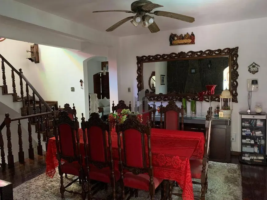 Casa com 4 quartos à venda, 530m2 em Santa Rosa, Barra Mansa - RJ - imagem 7 Foto 7 de Casa com 4 quartos à venda, 530m2 em Santa Rosa, Barra Mansa - RJ