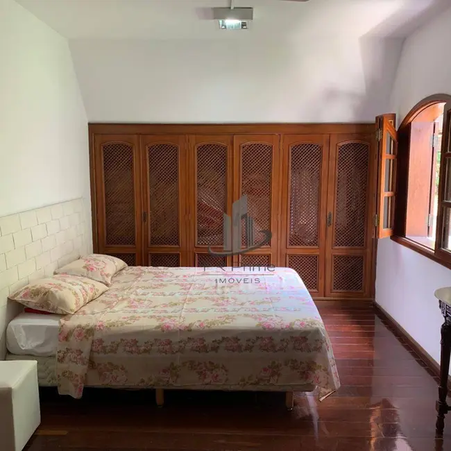 Casa com 4 quartos à venda, 530m2 em Santa Rosa, Barra Mansa - RJ - imagem 8 Foto 8 de Casa com 4 quartos à venda, 530m2 em Santa Rosa, Barra Mansa - RJ