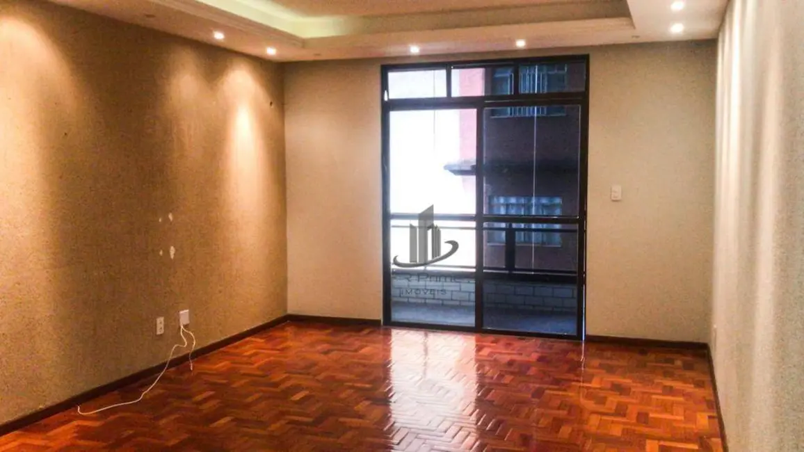 Foto 1 de Apartamento com 3 quartos à venda, 247m2 em Centro, Barra Mansa - RJ