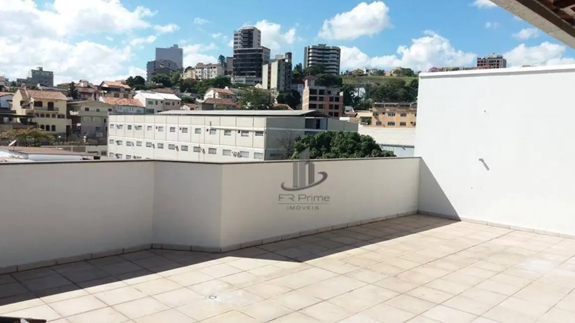 Foto 1 de Cobertura com 4 quartos à venda, 185m2 em Jardim Normandia, Volta Redonda - RJ