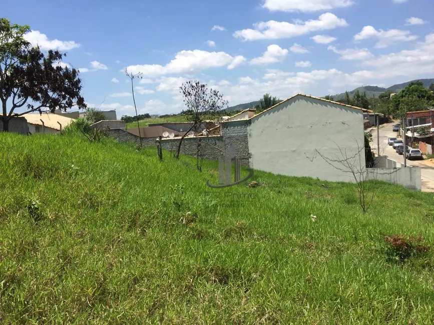 Terreno / Lote à venda, 594m2 em Roma, Volta Redonda - RJ - imagem 9 Foto 9 de Terreno / Lote à venda, 594m2 em Roma, Volta Redonda - RJ