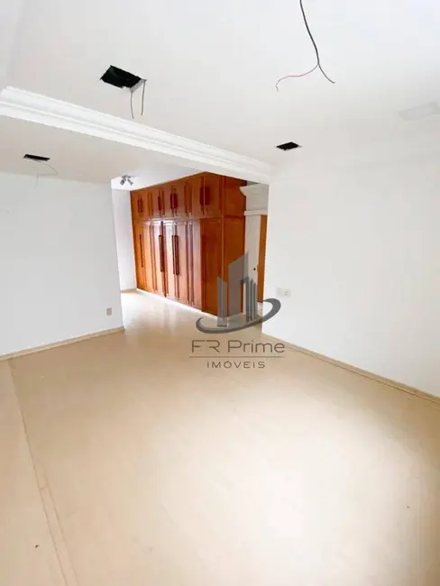 Apartamento com 3 quartos à venda, 284m2 em Centro, Barra Mansa - RJ - imagem 6 Foto 6 de Apartamento com 3 quartos à venda, 284m2 em Centro, Barra Mansa - RJ