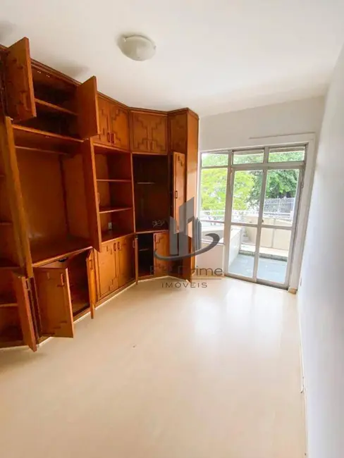 Apartamento com 3 quartos à venda, 284m2 em Centro, Barra Mansa - RJ - imagem 9 Foto 9 de Apartamento com 3 quartos à venda, 284m2 em Centro, Barra Mansa - RJ