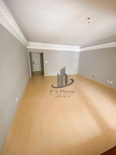Foto 2 de Apartamento com 3 quartos à venda, 284m2 em Centro, Barra Mansa - RJ