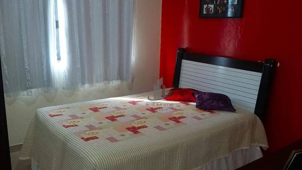 Casa com 4 quartos à venda, 230m2 em Vila Ursulino, Barra Mansa - RJ - imagem 6 Foto 6 de Casa com 4 quartos à venda, 230m2 em Vila Ursulino, Barra Mansa - RJ