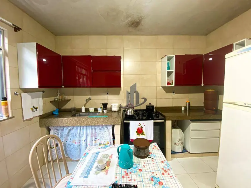Casa com 3 quartos à venda, 108m2 em São Luís, Volta Redonda - RJ - imagem 4 Foto 4 de Casa com 3 quartos à venda, 108m2 em São Luís, Volta Redonda - RJ