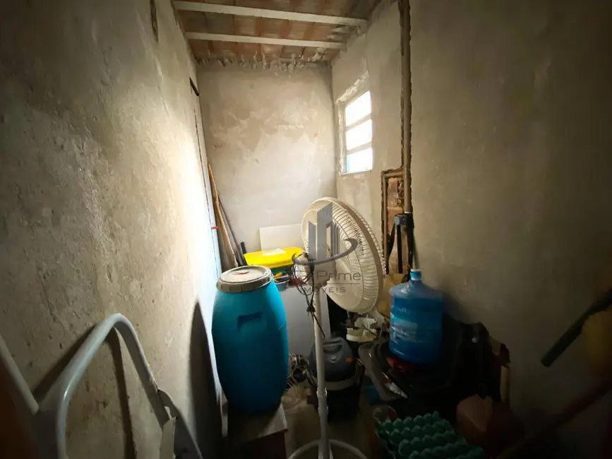 Casa com 3 quartos à venda, 108m2 em São Luís, Volta Redonda - RJ - imagem 7 Foto 7 de Casa com 3 quartos à venda, 108m2 em São Luís, Volta Redonda - RJ