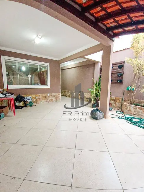 Foto 2 de Casa com 3 quartos à venda, 150m2 em Jardim Belvedere, Volta Redonda - RJ