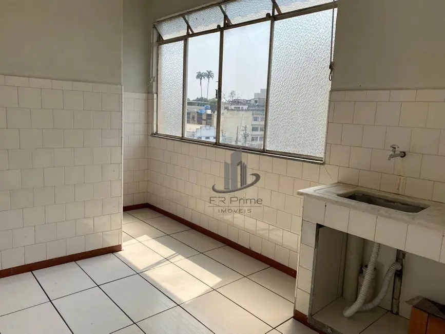 Foto 2 de Apartamento com 1 quarto à venda, 53m2 em Centro, Barra Mansa - RJ
