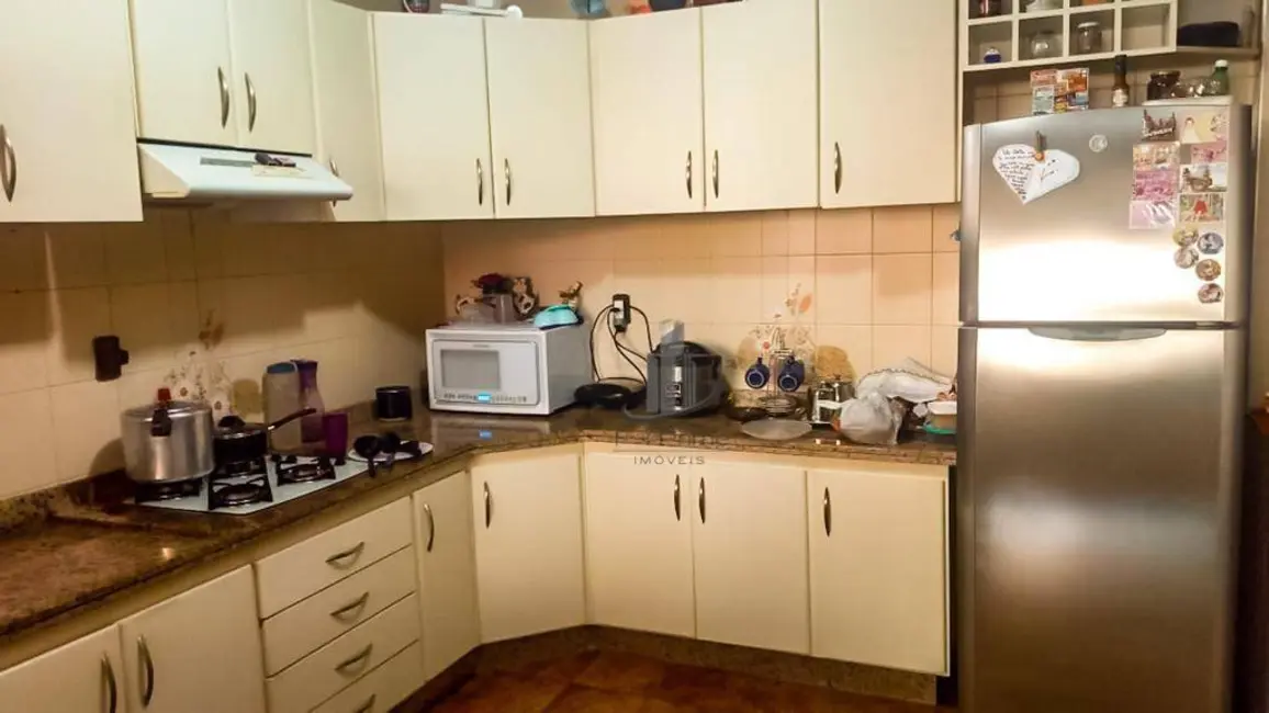 Casa com 4 quartos à venda, 100m2 em Jardim Tiradentes, Volta Redonda - RJ - imagem 9 Foto 9 de Casa com 4 quartos à venda, 100m2 em Jardim Tiradentes, Volta Redonda - RJ