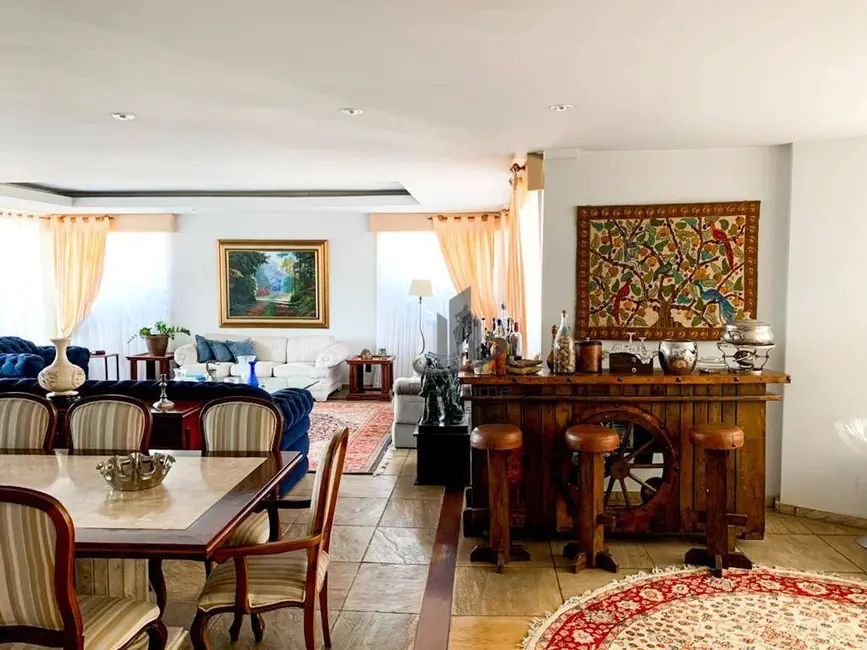 Foto 5 de Apartamento com 4 quartos à venda, 600m2 em Aterrado, Volta Redonda - RJ