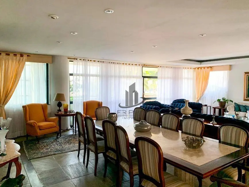 Foto 4 de Apartamento com 4 quartos à venda, 600m2 em Aterrado, Volta Redonda - RJ