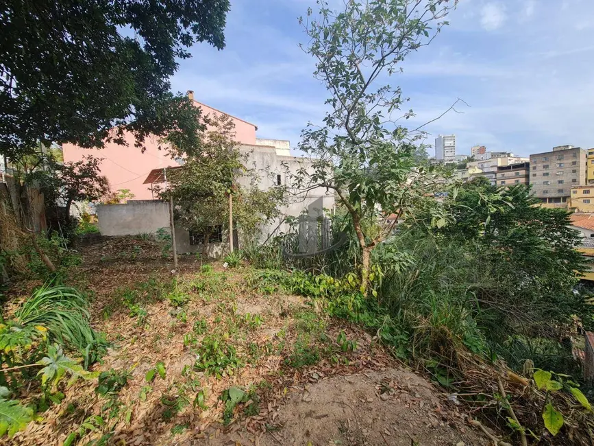 Foto 1 de Terreno / Lote à venda, 420m2 em Jardim Amália, Volta Redonda - RJ