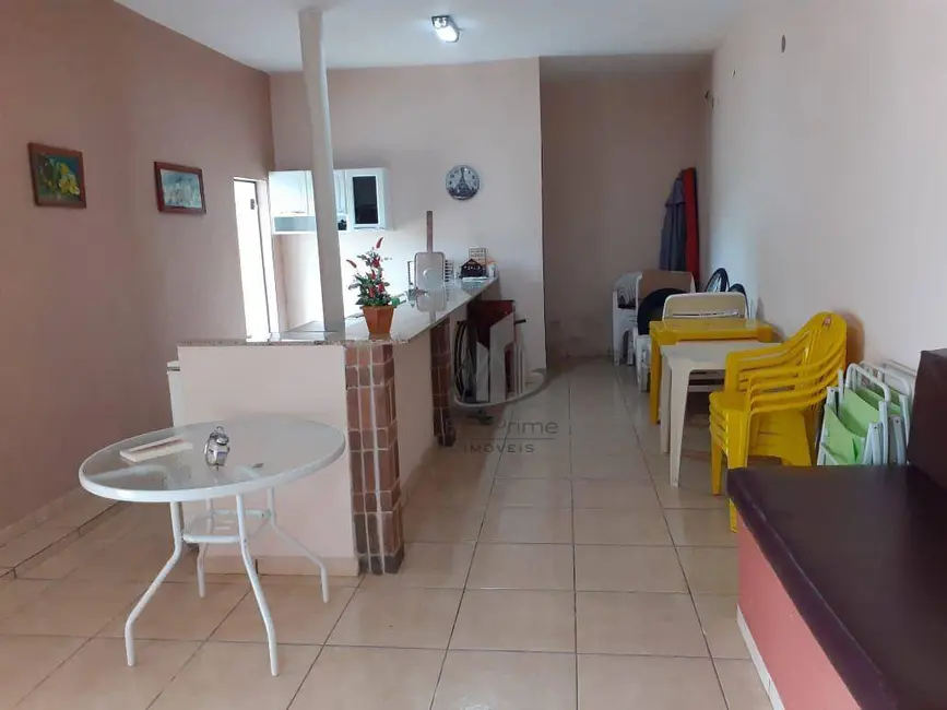 Casa com 3 quartos à venda, 369m2 em Jardim Amália, Volta Redonda - RJ - imagem 6 Foto 6 de Casa com 3 quartos à venda, 369m2 em Jardim Amália, Volta Redonda - RJ