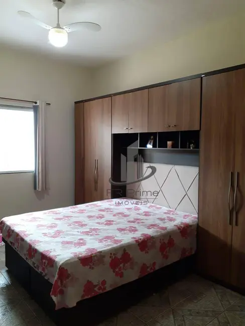 Casa com 3 quartos à venda, 369m2 em Jardim Amália, Volta Redonda - RJ - imagem 9 Foto 9 de Casa com 3 quartos à venda, 369m2 em Jardim Amália, Volta Redonda - RJ