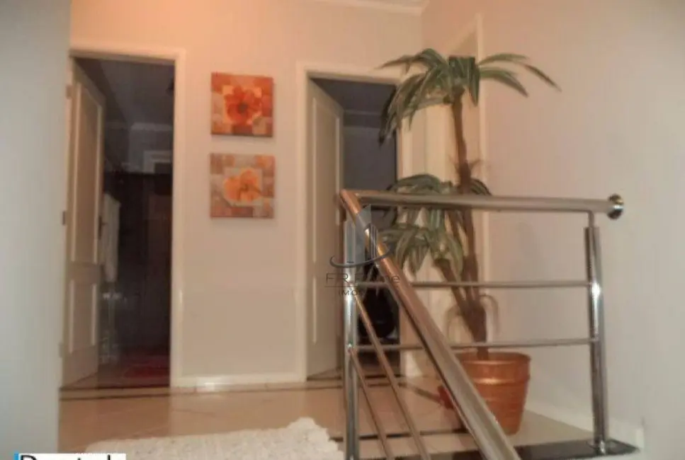 Foto 9 de Casa com 4 quartos à venda, 300m2 em Retiro, Volta Redonda - RJ