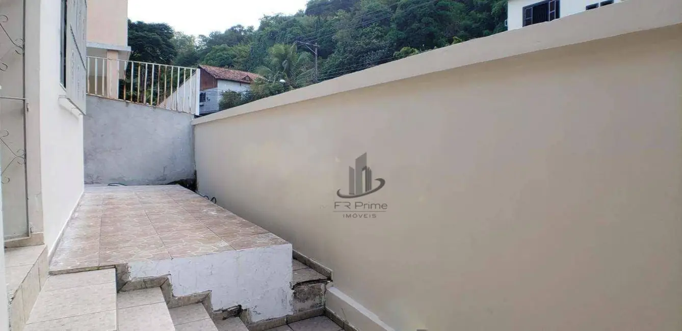 Casa com 3 quartos à venda, 600m2 em Centro, Barra Mansa - RJ - imagem 3 Foto 3 de Casa com 3 quartos à venda, 600m2 em Centro, Barra Mansa - RJ