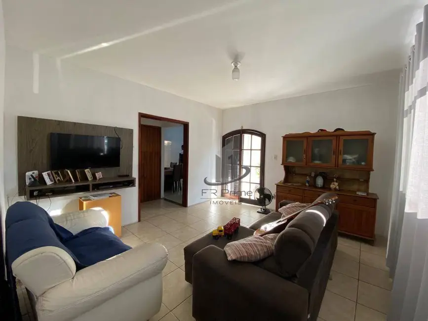 Apartamento com 2 quartos à venda, 365m2 em Centro, Barra Mansa - RJ - imagem 5 Foto 5 de Apartamento com 2 quartos à venda, 365m2 em Centro, Barra Mansa - RJ