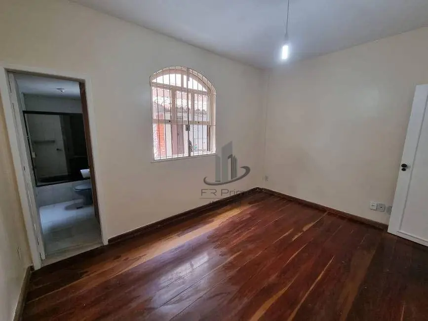Foto 1 de Apartamento com 3 quartos à venda, 122m2 em Jardim Primavera, Volta Redonda - RJ