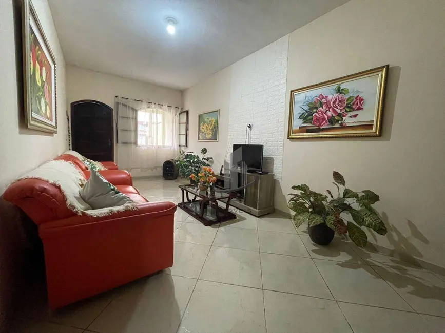 Foto 4 de Casa com 3 quartos à venda, 200m2 em Barra Do Pirai - RJ