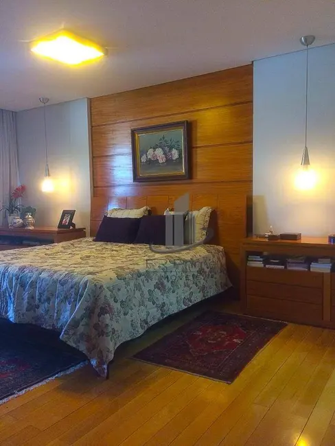 Apartamento com 3 quartos à venda, 363m2 em Jardim Amália, Volta Redonda - RJ - imagem 9 Foto 9 de Apartamento com 3 quartos à venda, 363m2 em Jardim Amália, Volta Redonda - RJ