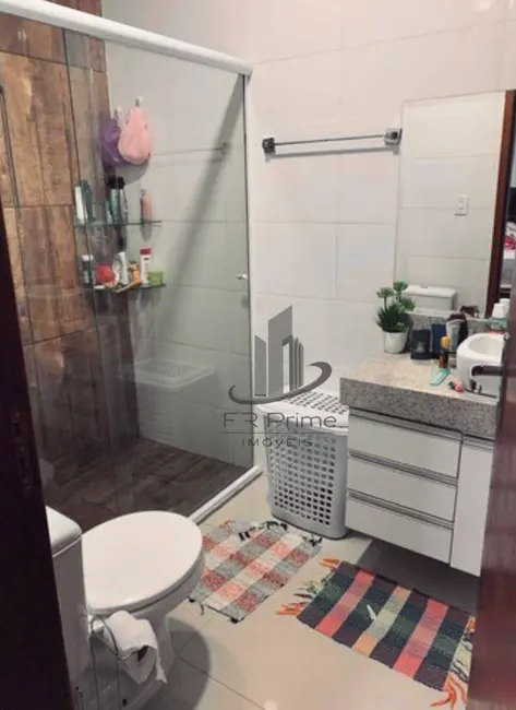 Casa com 2 quartos à venda, 214m2 em Água Limpa, Volta Redonda - RJ - imagem 5 Foto 5 de Casa com 2 quartos à venda, 214m2 em Água Limpa, Volta Redonda - RJ