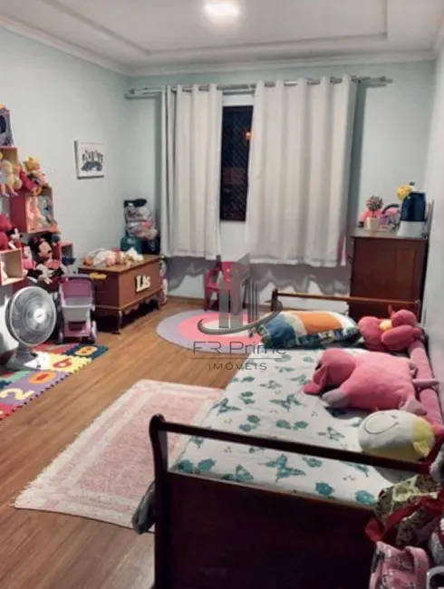 Casa com 2 quartos à venda, 214m2 em Água Limpa, Volta Redonda - RJ - imagem 4 Foto 4 de Casa com 2 quartos à venda, 214m2 em Água Limpa, Volta Redonda - RJ