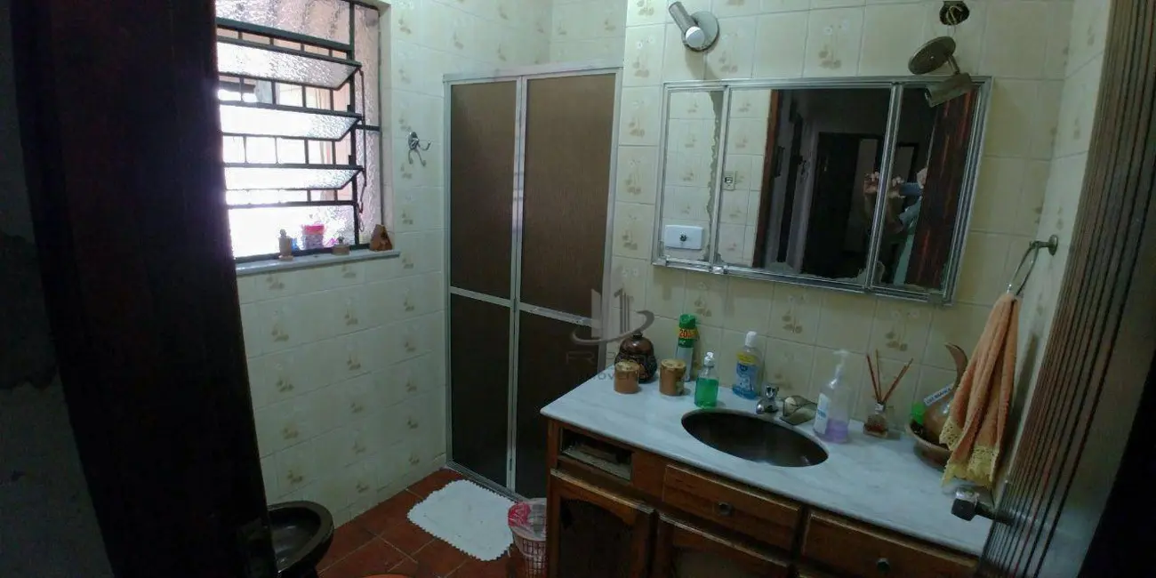 Casa com 7 quartos à venda, 463m2 em Jardim Amália, Volta Redonda - RJ - imagem 8 Foto 8 de Casa com 7 quartos à venda, 463m2 em Jardim Amália, Volta Redonda - RJ