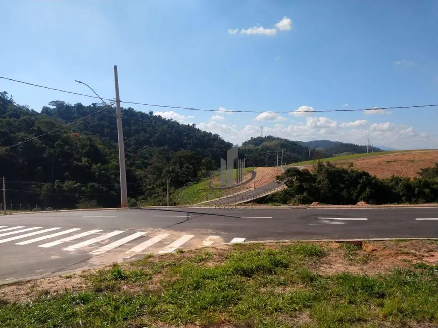 Foto 1 de Terreno / Lote à venda, 268m2 em Vila Rica, Volta Redonda - RJ