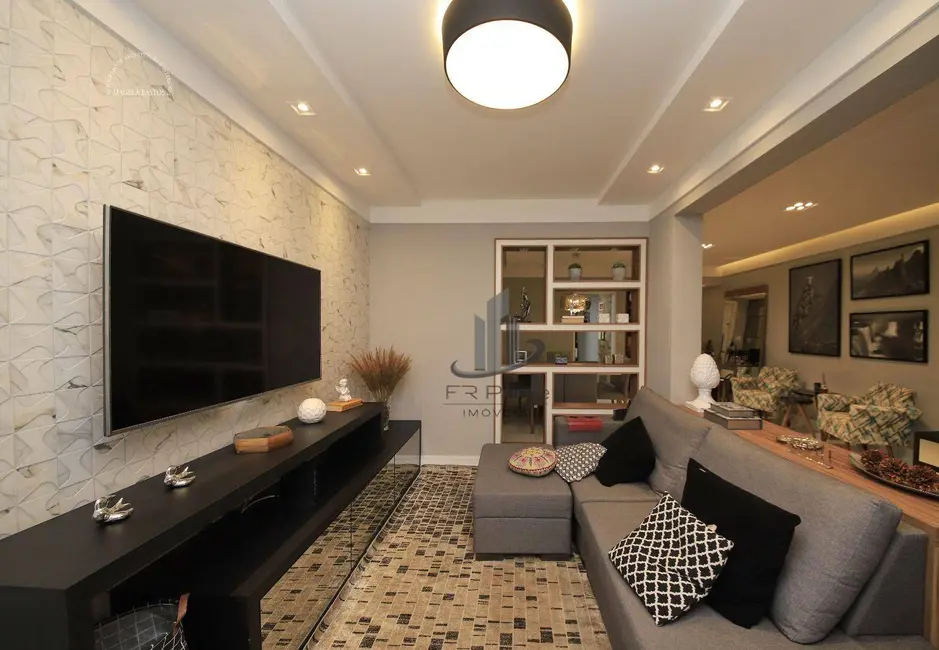Apartamento com 3 quartos à venda, 123m2 em São Geraldo, Volta Redonda - RJ - imagem 1 Foto 1 de Apartamento com 3 quartos à venda, 123m2 em São Geraldo, Volta Redonda - RJ