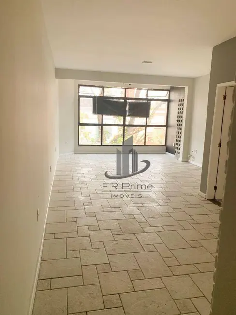 Apartamento com 3 quartos à venda, 151m2 em Jardim Amália, Volta Redonda - RJ - imagem 8 Foto 8 de Apartamento com 3 quartos à venda, 151m2 em Jardim Amália, Volta Redonda - RJ