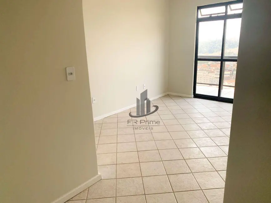 Foto 2 de Apartamento com 3 quartos à venda, 151m2 em Jardim Amália, Volta Redonda - RJ