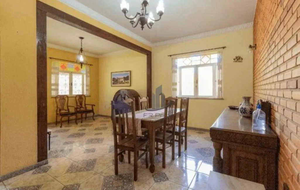 Foto 1 de Casa com 6 quartos à venda, 1200m2 em Barra Do Pirai - RJ