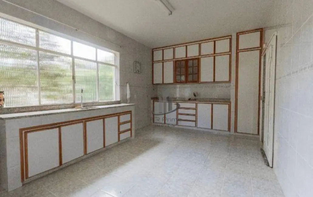 Casa com 6 quartos à venda, 1200m2 em Barra Do Pirai - RJ - imagem 3 Foto 3 de Casa com 6 quartos à venda, 1200m2 em Barra Do Pirai - RJ