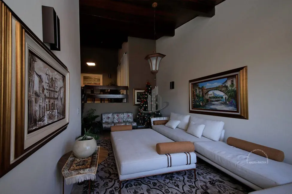 Casa com 3 quartos à venda, 1200m2 em Sessenta, Volta Redonda - RJ - imagem 3 Foto 3 de Casa com 3 quartos à venda, 1200m2 em Sessenta, Volta Redonda - RJ