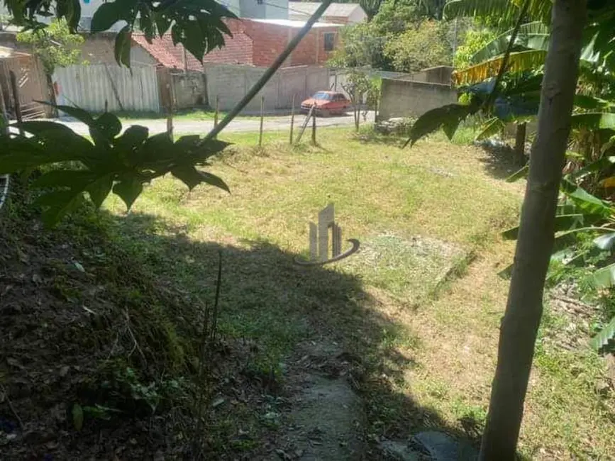 Terreno / Lote à venda, 1000m2 em Roselândia, Barra Mansa - RJ - imagem 6 Foto 6 de Terreno / Lote à venda, 1000m2 em Roselândia, Barra Mansa - RJ