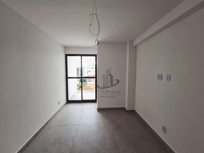 Foto 8 de Apartamento com 3 quartos à venda, 120m2 em Jardim Normandia, Volta Redonda - RJ