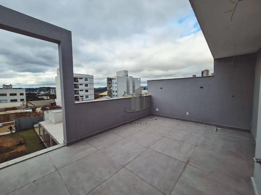 Foto 5 de Apartamento com 3 quartos à venda, 120m2 em Jardim Normandia, Volta Redonda - RJ