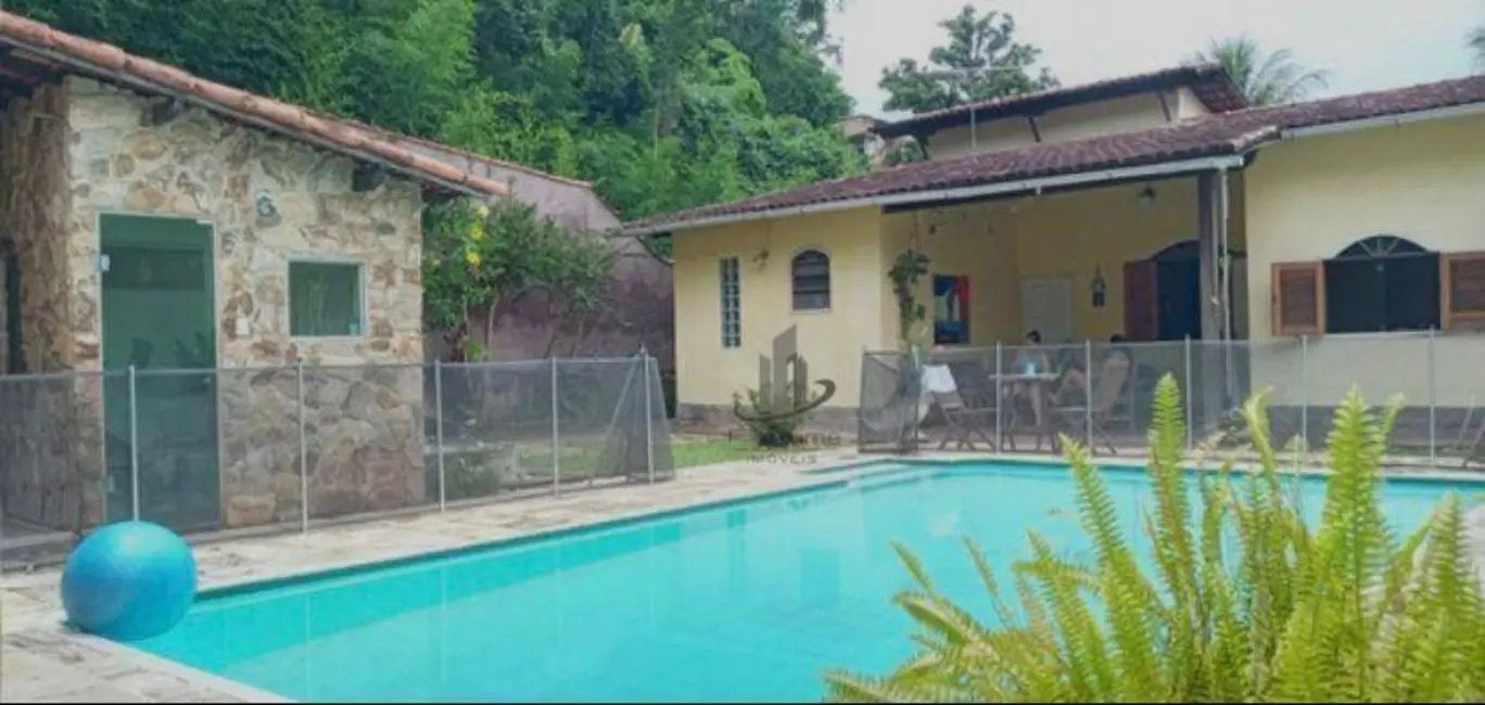 Foto 4 de Chácara com 6 quartos à venda, 850m2 em Vassouras - RJ
