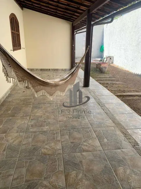 Foto 7 de Casa com 3 quartos à venda, 454m2 em Mendes - RJ