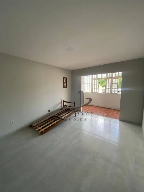 Apartamento com 3 quartos à venda, 120m2 em Retiro, Volta Redonda - RJ - imagem 8 Foto 8 de Apartamento com 3 quartos à venda, 120m2 em Retiro, Volta Redonda - RJ
