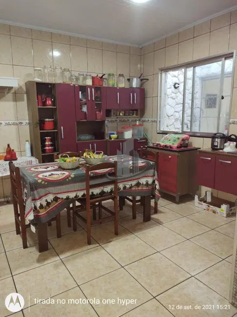 Casa com 3 quartos à venda, 210m2 em São Luís, Volta Redonda - RJ - imagem 8 Foto 8 de Casa com 3 quartos à venda, 210m2 em São Luís, Volta Redonda - RJ