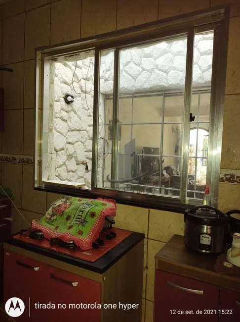 Casa com 3 quartos à venda, 210m2 em São Luís, Volta Redonda - RJ - imagem 5 Foto 5 de Casa com 3 quartos à venda, 210m2 em São Luís, Volta Redonda - RJ