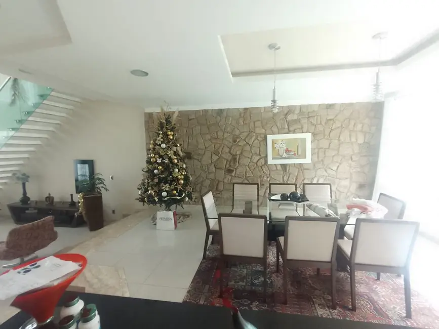 Casa com 3 quartos à venda, 310m2 em Matadouro, Barra Do Pirai - RJ - imagem 4 Foto 4 de Casa com 3 quartos à venda, 310m2 em Matadouro, Barra Do Pirai - RJ