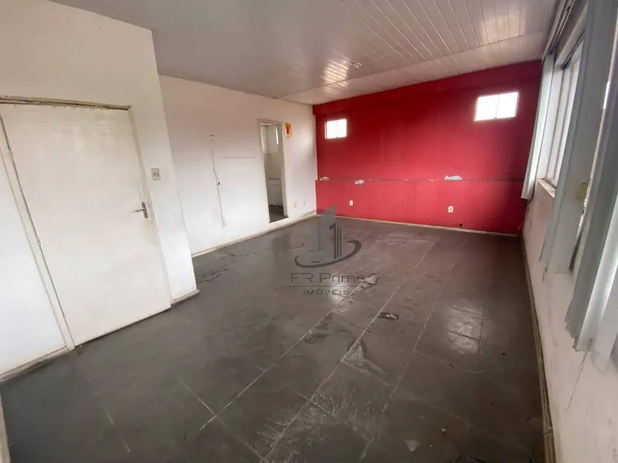 Armazém / Galpão à venda, 513m2 em Saudade, Barra Mansa - RJ - imagem 9 Foto 9 de Armazém / Galpão à venda, 513m2 em Saudade, Barra Mansa - RJ