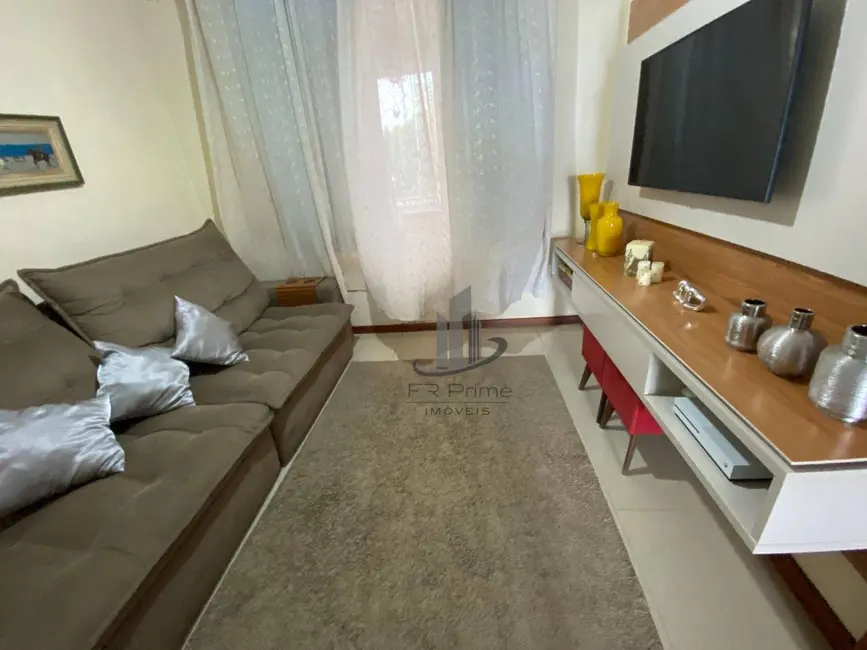 Casa com 4 quartos à venda, 270m2 em Jardim Belvedere, Volta Redonda - RJ - imagem 7 Foto 7 de Casa com 4 quartos à venda, 270m2 em Jardim Belvedere, Volta Redonda - RJ