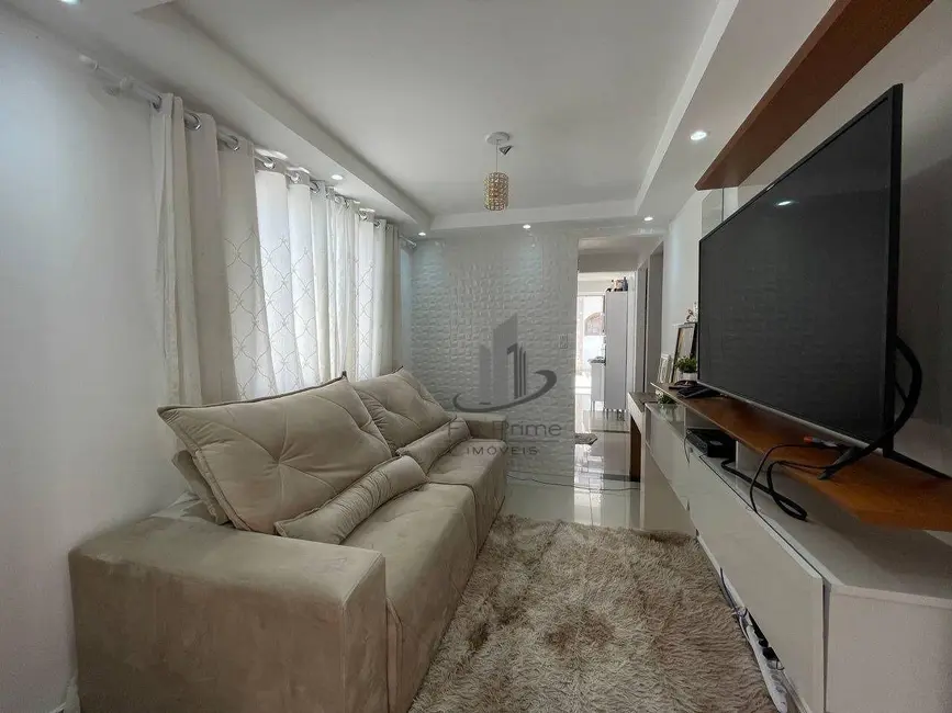 Casa com 2 quartos à venda, 200m2 em Jardim Vila Rica - Tiradentes, Volta Redonda - RJ - imagem 3 Foto 3 de Casa com 2 quartos à venda, 200m2 em Jardim Vila Rica - Tiradentes, Volta Redonda - RJ