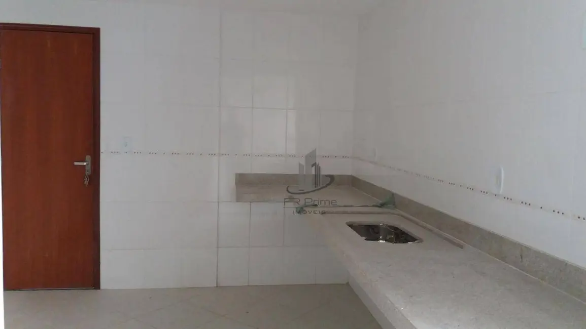 Cobertura com 4 quartos à venda, 185m2 em Jardim Normandia, Volta Redonda - RJ - imagem 9 Foto 9 de Cobertura com 4 quartos à venda, 185m2 em Jardim Normandia, Volta Redonda - RJ